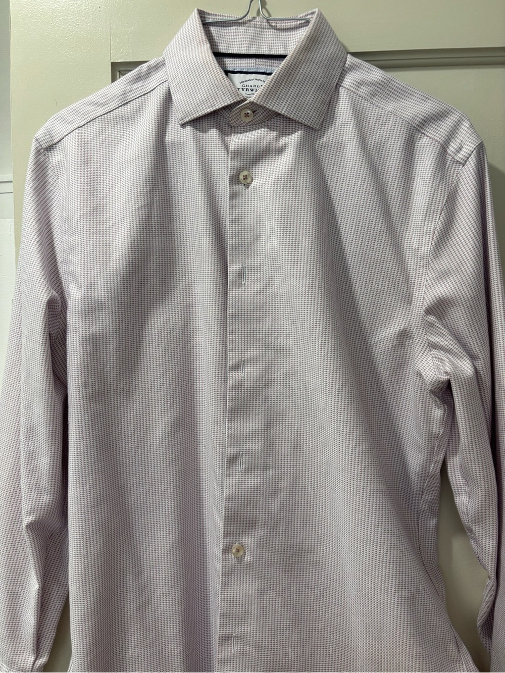 Charles Tyrwhitt Men's Dark Pink Semi-Spread Collar Non-Iron Stretch Dress Shirt